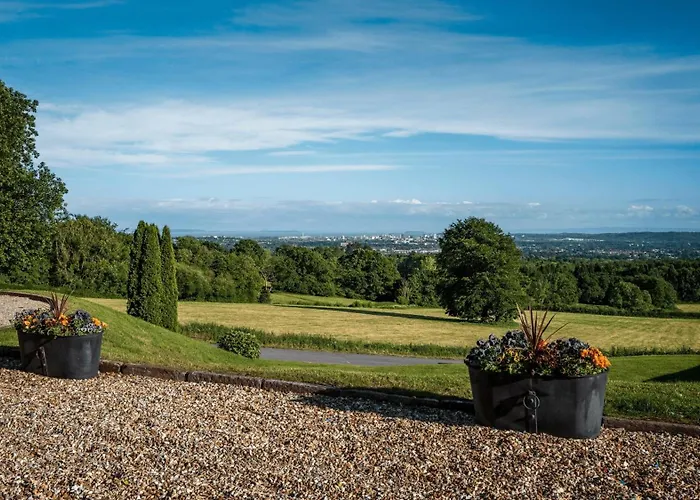 New House Country Hotel