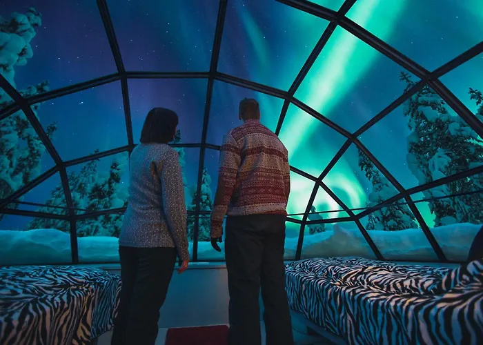 Kakslauttanen Arctic Resort - Igloos And Chalets