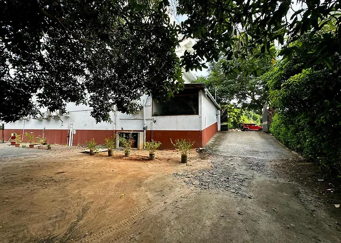 Rustic Retreat Guesthouse