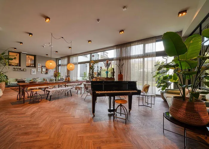 Sunday Hotel Bonn