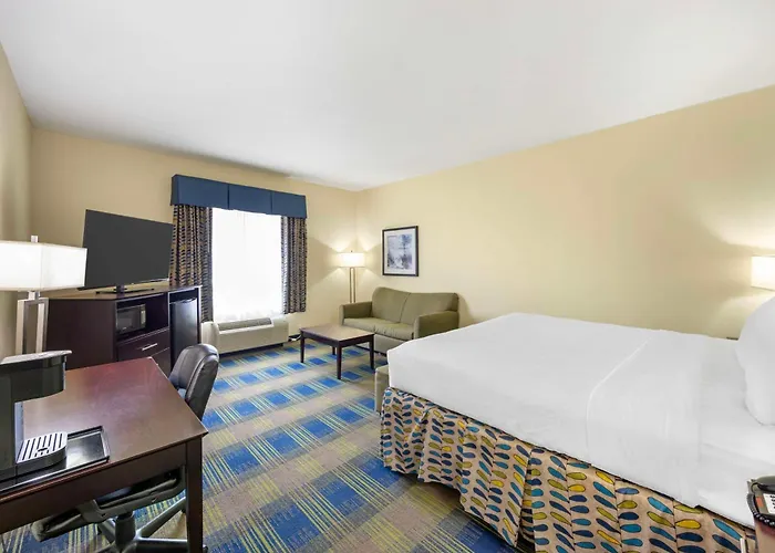 Best Western Plus Pratt