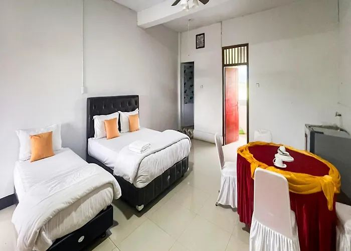Reddoorz Near Salib Kasih Tarutung
