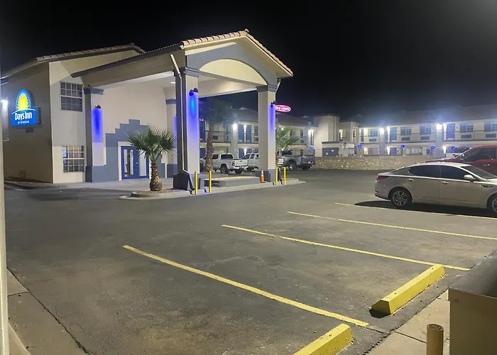 Days Inn By Wyndham El Paso West