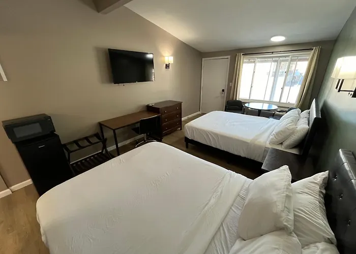 Valley Inn And Suites