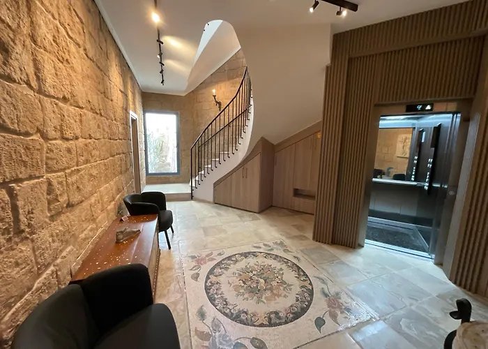 Le Voyageur By the Sea - Furnished Rooms