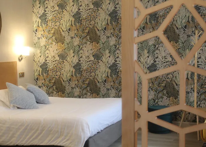 Logis Hotel La Breche - Restaurant Berthelot