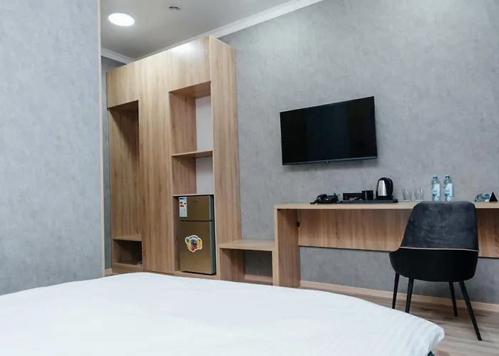 Sunrise Hotel