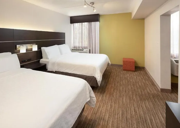 Holiday Inn Express Rochester-Greece
