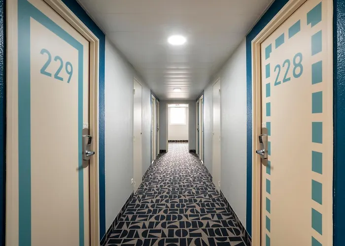 Ibis Budget Rennes Chantepie - Hotel Renove
