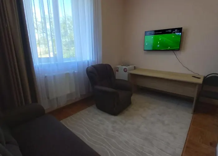 Hotel Karavella Завжди Є Світло!