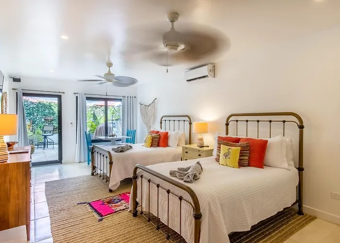 Casa Vitality Bed And Breakfast - Playa Guiones, Nosara - 4 Minute Walk To The Beach
