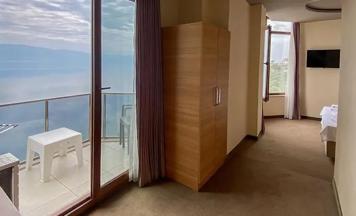 Aliento Hotel