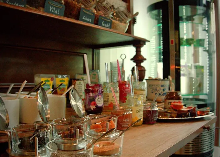 Schillers Hotel&Café - GARNI -