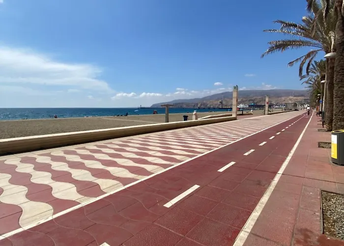 Almeria Playa Zapillo