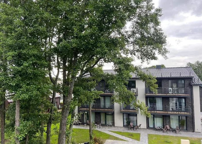 Seaside Apartments 4