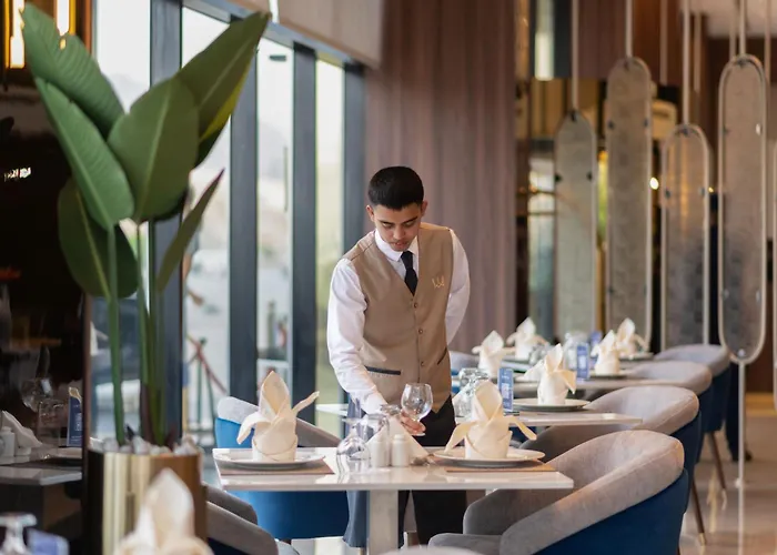 Warwick Al Taif Hotel