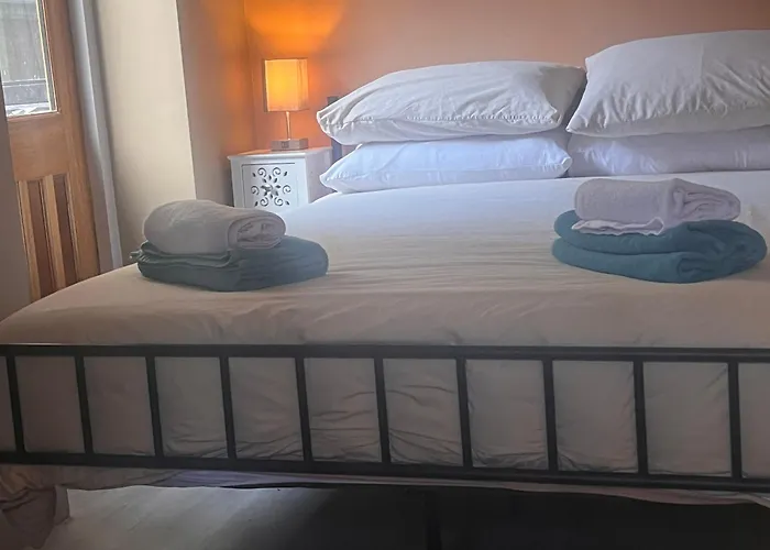 Tumbledown Hotel