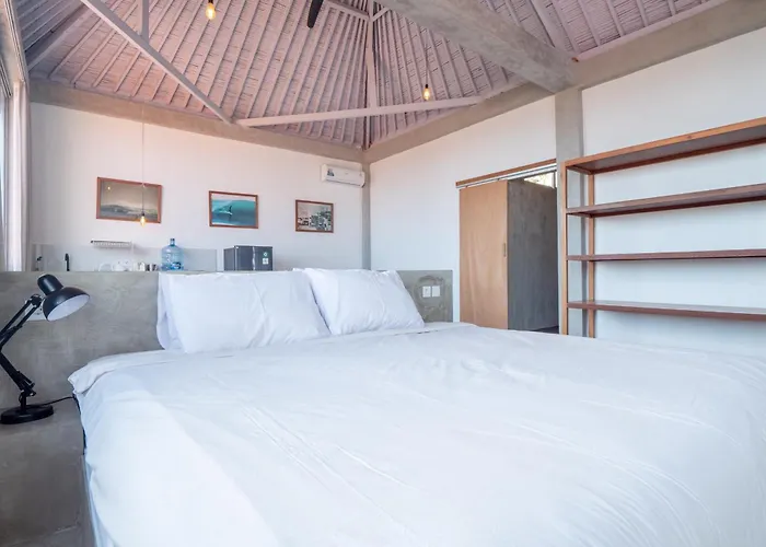 007 Surfhouse Bali