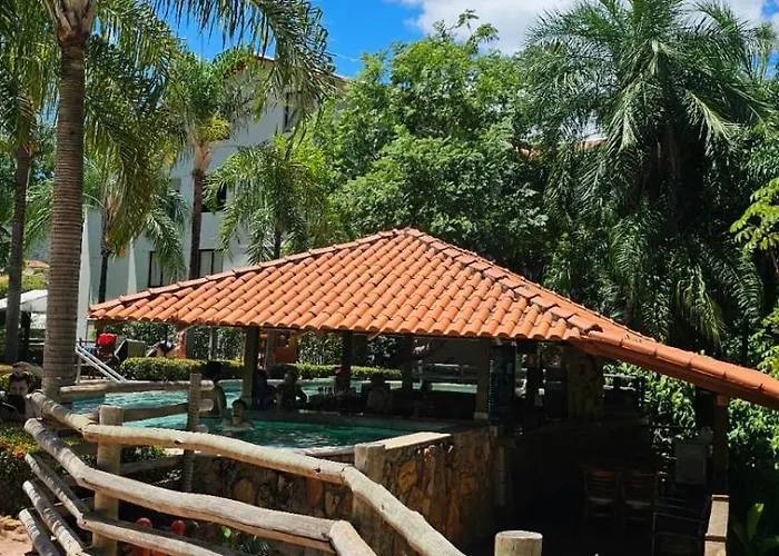 Hotel Luupi Esmeralda Apto 159 - Rio Quente GO