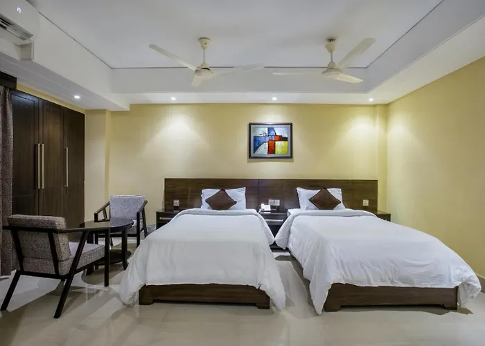 Hotel Capital Xpress