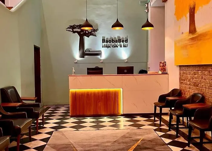 Baobabed Lodge, Yangon