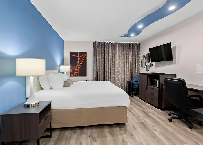 SureStay Plus by Best Western Windsor
