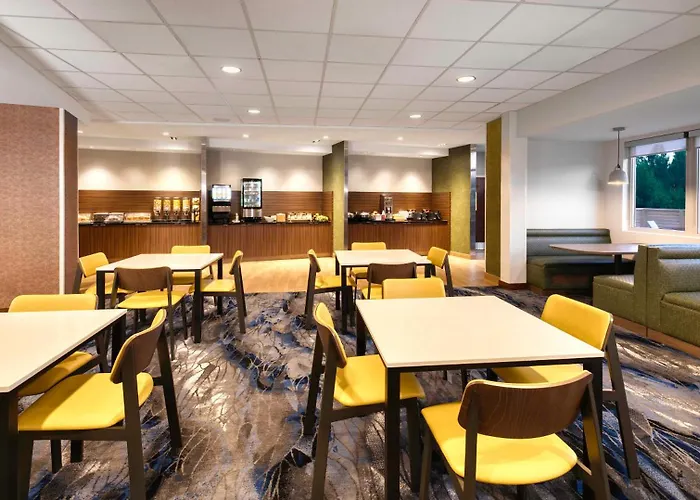 Fairfield Inn & Suites By Marriott Moncton