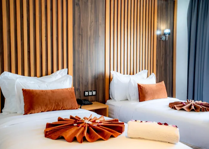 Razane Hotel