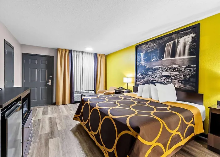 Super 8 By Wyndham Paragould