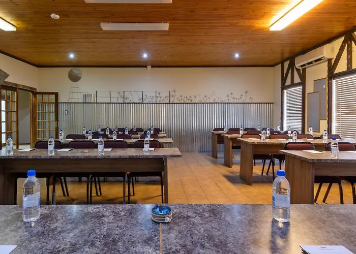 Kuruman Lodge