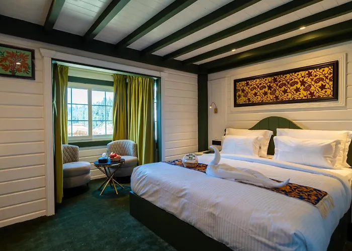 Green Rooms Resort