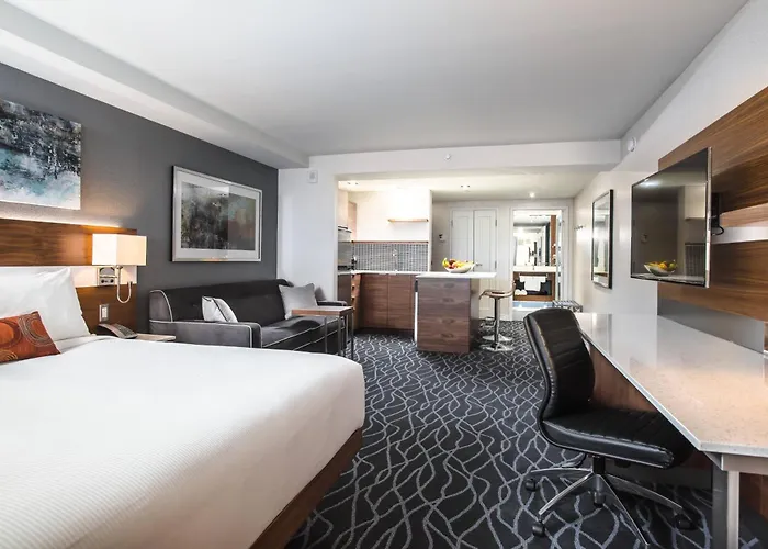Delta Hotels By Marriott Waterloo