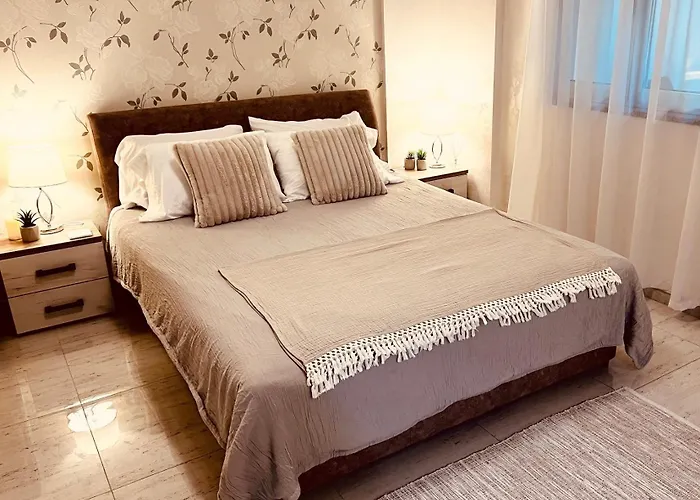 Lovely Promenade Studio In Central Igalo