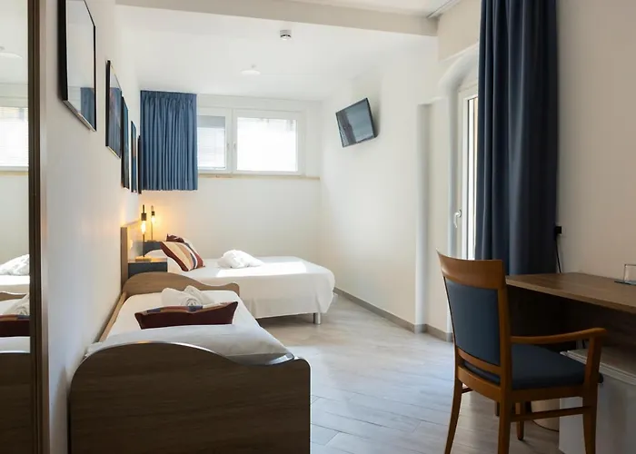 Sperlonga Center Holiday