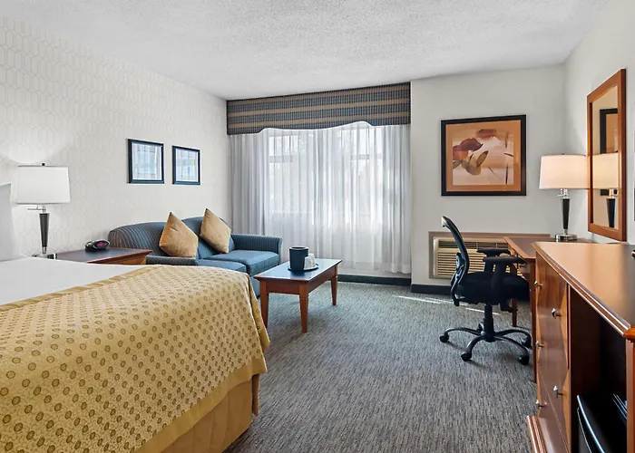 Best Western Plus Langley Inn