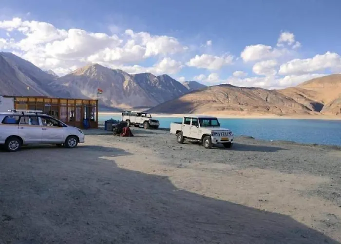 Soma Retreat Cottage, Pangong Lake