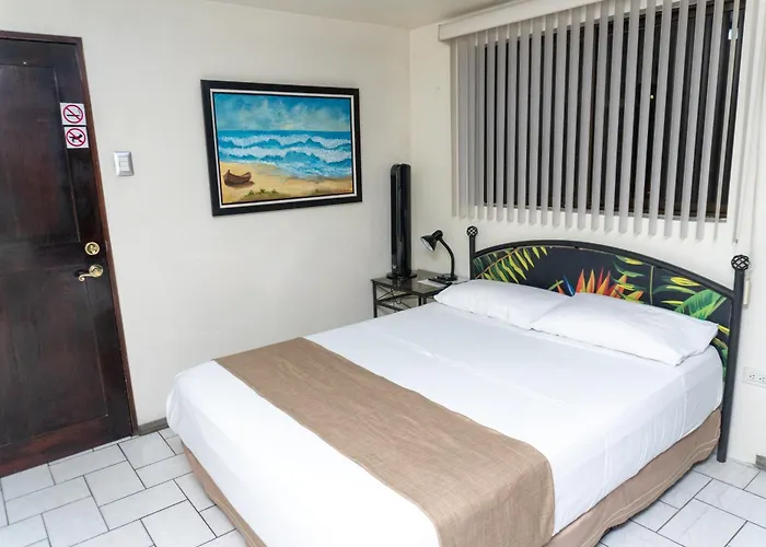Oro Apart Hotel