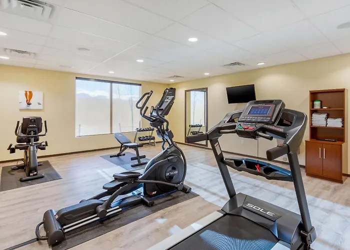 Comfort Suites Burlington Near I-5