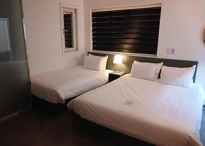 Hotel Firststay Hongdae