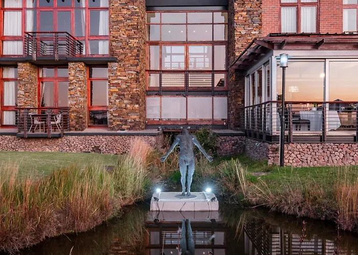 Riboville Boutique Hotel And Restaurant