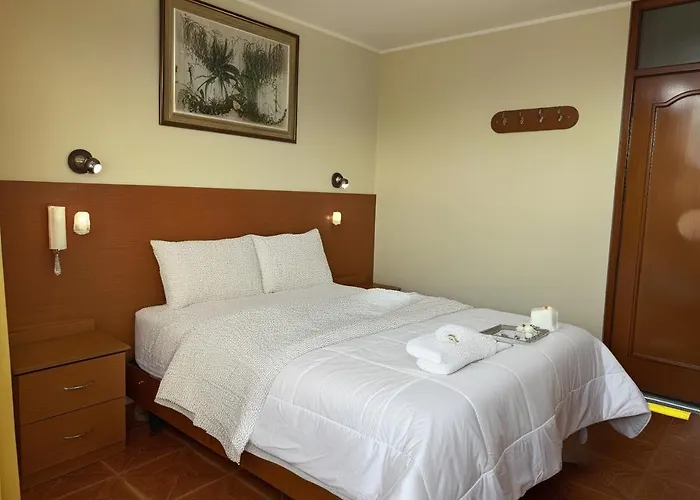 Rey Palace Hotel