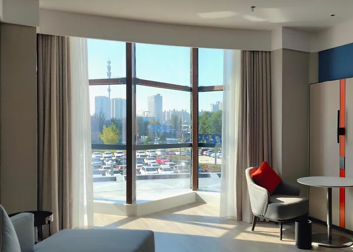 Holiday Inn Express Yinchuan Lanxi Valley Plaza By Ihg