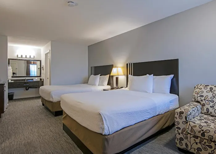 Travelodge By Wyndham Kamloops Mountview
