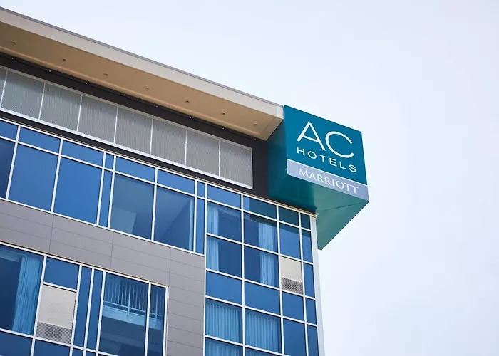 Ac Hotel By Marriott Minneapolis West End
