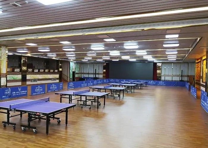 Jinan Yuquan Simpson Hotel