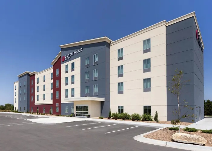 Candlewood Suites Mcpherson By Ihg