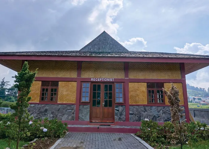 Taman Syailendra Cottage Dieng Redpartner