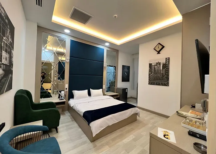 Sefeen Hotel