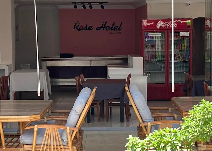 Rose Hotel