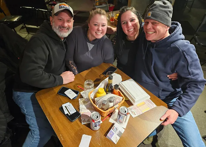 Lewiston Hotel Bar & Grill